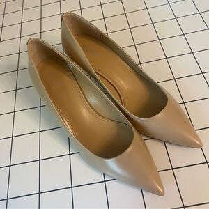 Michael Kors Cream Kitten Heels